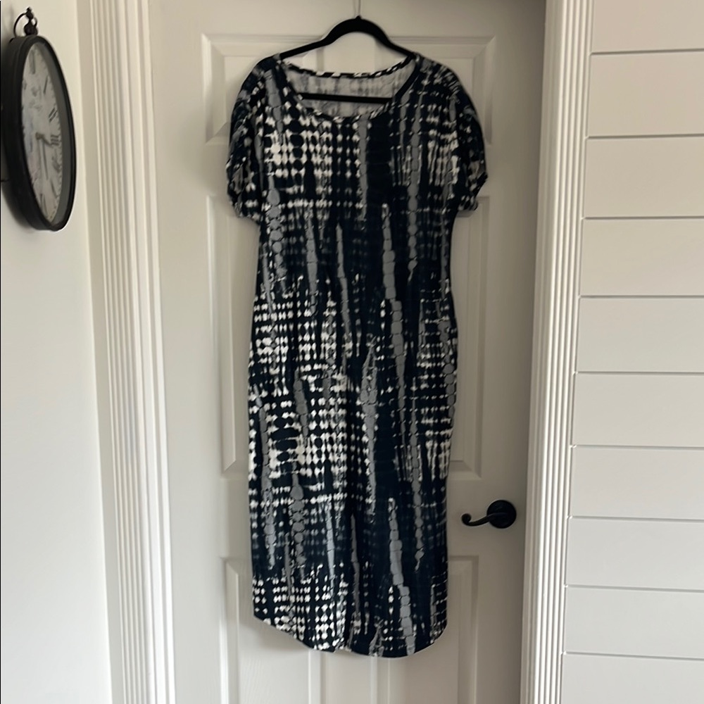 Modern Soul Abstract Midi Dress NEW
